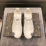 2021 Gucci Casual Sneakers For Men in 247769, cheap Low Top