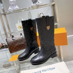 $145.00,2021 Louis Vuitton Boots For Women in 248349