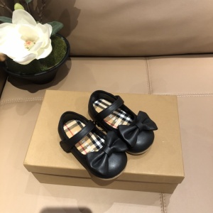 $65.00,Burberry Shoes For Kids # 248924