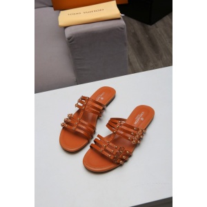 $82.00,Louis Vuitton Sandals For Women # 251093