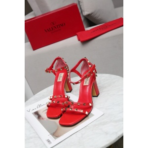 $82.00,Valentino Sandals For Women # 251158
