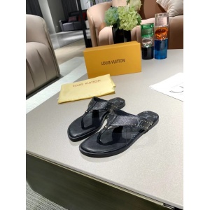 $69.00,Louis Vuitton Sandals Unisex # 251327
