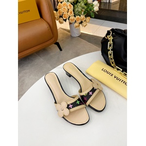$75.00,Louis Vuitton Sandals For Women # 251488