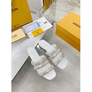 $69.00,Louis Vuitton Sandals For Women # 251496