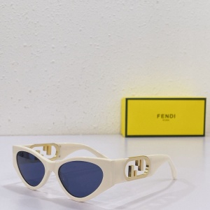 $54.00,Fendi Sunglasses Unisex in 254528