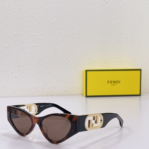 $54.00,Fendi Sunglasses Unisex in 254529