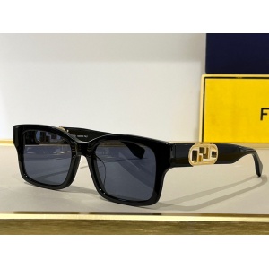 $54.00,Fendi Sunglasses Unisex in 254538