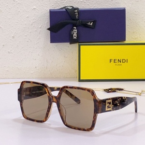 $54.00,Fendi Sunglasses Unisex in 254604