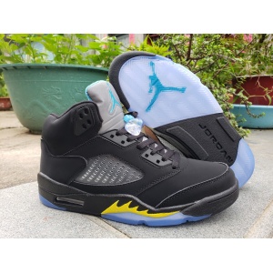 Air Jordan 5 Sneakers Unisex in 256558
