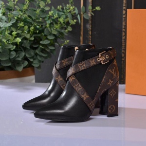 $85.00,Louis Vuitton Monogram Match make Boot For Women in 257747