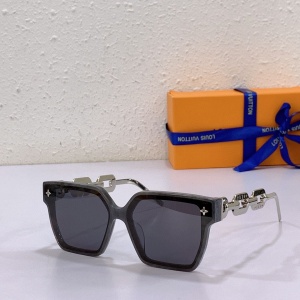 $52.00,Louis Vuitton Sunglasses Unisex in 258154
