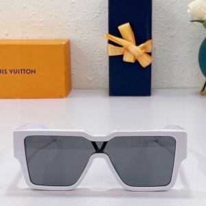 $52.00,Louis Vuitton Sunglasses Unisex in 258184