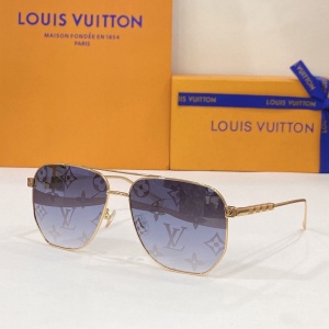 $52.00,Louis Vuitton Sunglasses Unisex in 258701