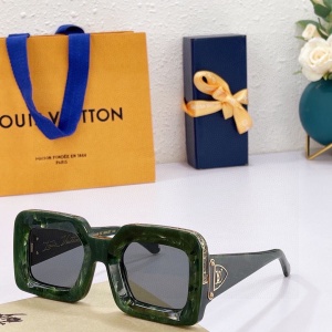$52.00,Louis Vuitton Sunglasses Unisex in 258709