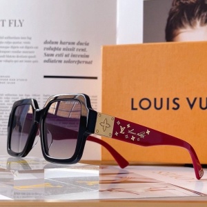 $52.00,Louis Vuitton Sunglasses Unisex in 258745