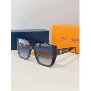 $52.00,Louis Vuitton Sunglasses Unisex in 258747