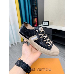 $89.00,Louis Vuitton Monogram Embossed Lace Up Sneakers For Men in 259265