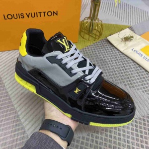 $89.00,Louis Vuitton LV Trainer Lace Up Chunky Sneaker For Men in 259267