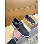 Gucci Lace Up Sneaker For Men in 259476