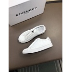 Givenchy Lace Up Sneaker For Men in 260022