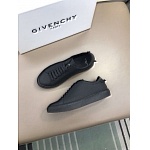 Givenchy Lace Up Sneaker For Men in 260023