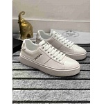 Louis Vuitton Lace Up Sneaker For Men in 260108