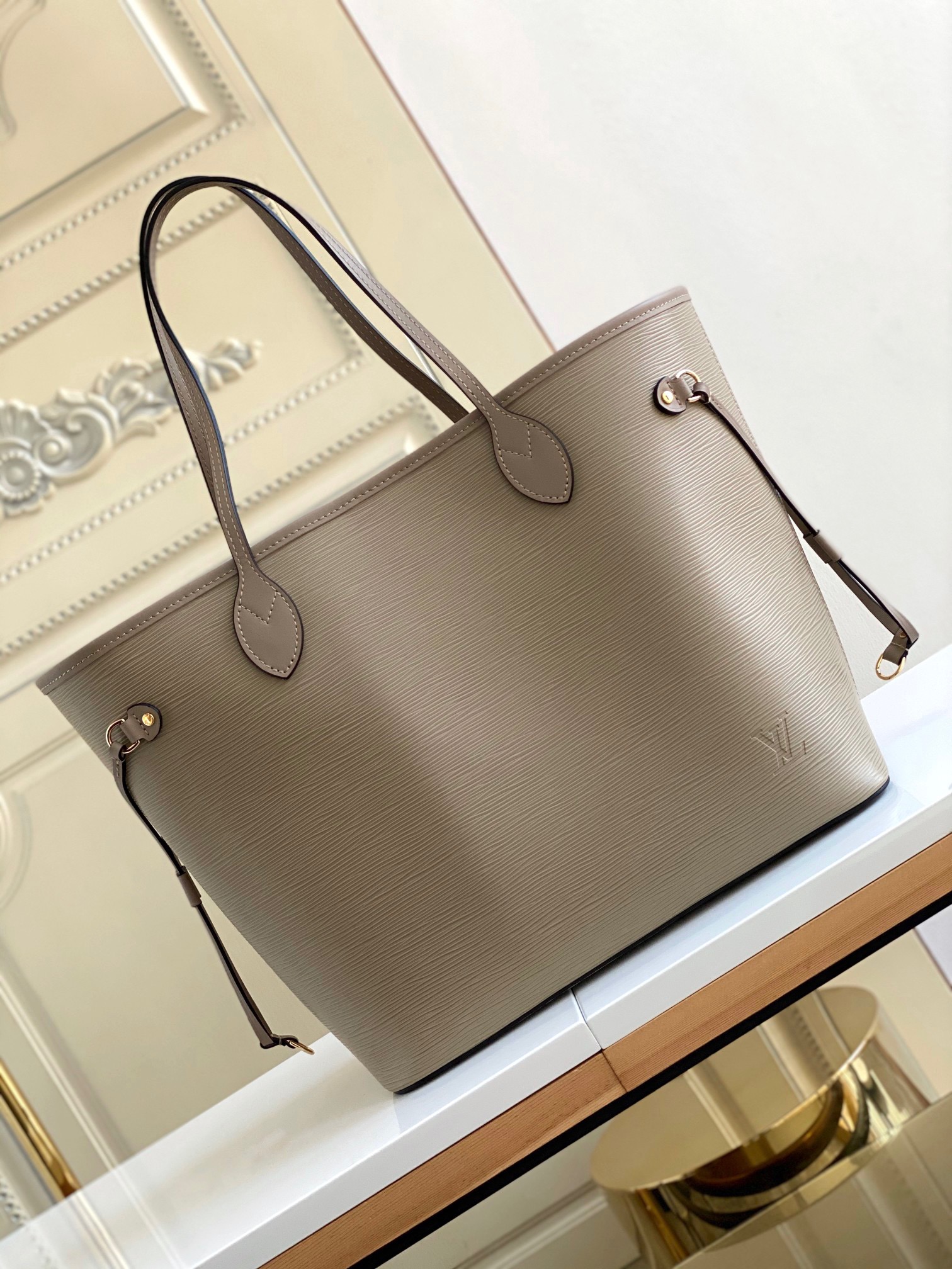 Louis Vuitton Handbag For Women in 261134, cheap LV Handbags, only $149!
