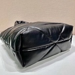 Prada Handbag For Women in 261210, cheap Prada Handbags