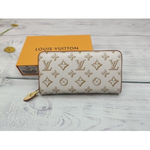 $36.00,Louis Vuitton Wallets For Women # 262505