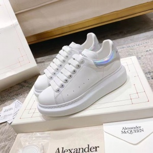 $89.00,Alexander McQueen Oversized Low top Sneaker Unisex # 264768