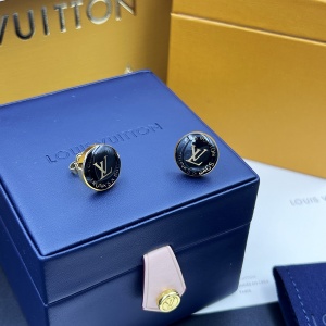 $28.00,Louis Vuitton Award Earrings  # 265287