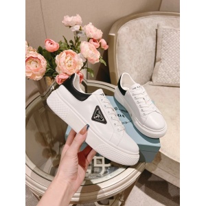 $92.00,Prada Plain toe Casual Style Sneaker For Women # 265351