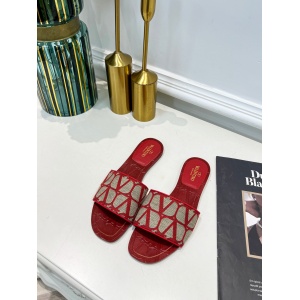 $74.00,Valentino Flat Slides Sandals For Women # 265897