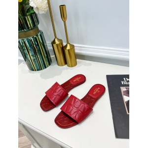 $74.00,Valentino Flat Slides Sandals For Women # 265903