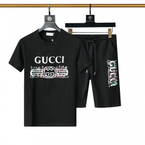 $49.00,Gucci Crew Neck Tracksuits For Men # 265963