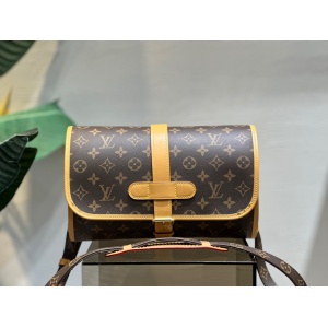 $154.00,Louis Vuitton Crossbody Messenger Bag For Men # 268848