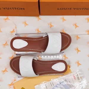 $58.00,Louis Vuitton Logo Embossed Slides For Women # 268995
