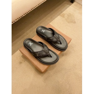 $56.00,Louis Vuitton Slippers For Men # 269758