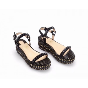 $79.00,Christian Louboutin Sandals For Women # 271244