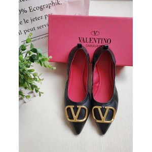 $69.00,Valentino Ballet Flats For Women # 271610