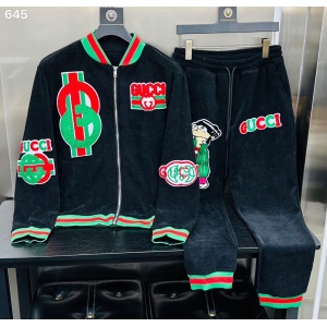 $85.00,Gucci Tracksuits For Men # 271886