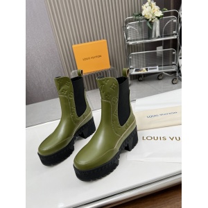 $102.00,Louis Vuitton Boots For Women # 272799
