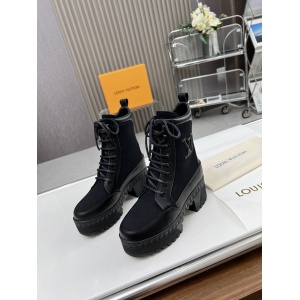 $105.00,Louis Vuitton Boots For Women # 272805