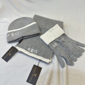 $55.00,Louis Vuitton Wool Hat Glove Scarf Set Unisex # 273301