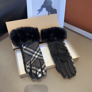 $38.00,Burberry Gloves For Women # 274187