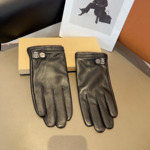 $42.00,Burberry Gloves For Men # 274245