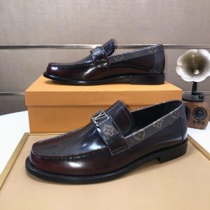 $92.00,Louis Vuitton Cowhide Leather Loafer For Men  # 274373