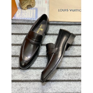 $89.00,Louis Vuitton Cowhide Leather Loafer For Men  # 274404