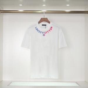 $27.00,Louis Vuitton Short Sleeve T Shirts For Men # 274669