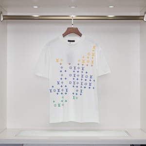$25.00,Louis Vuitton Short Sleeve T Shirts For Men # 274857